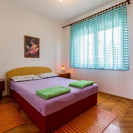 Apartment Dragiza *